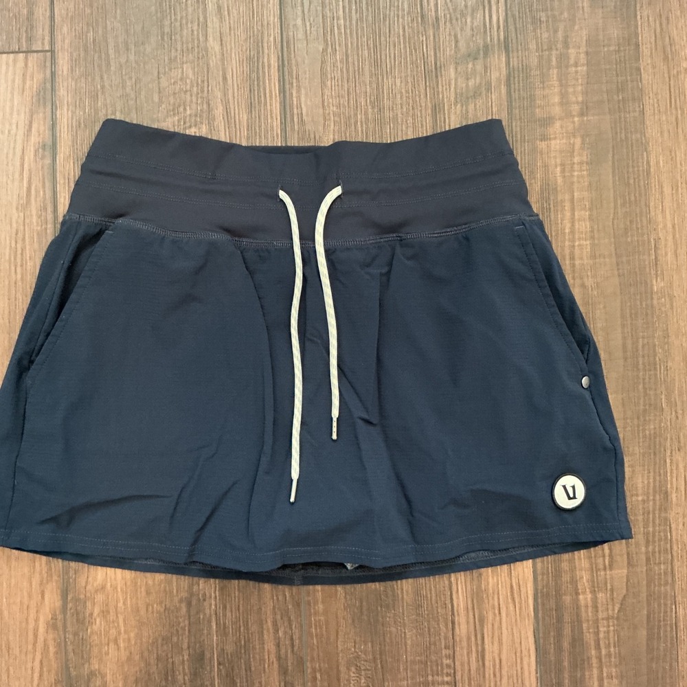 Vuori Navy Blue Athletic Skort Built-in Liner Drawstring Waist Small Activewear